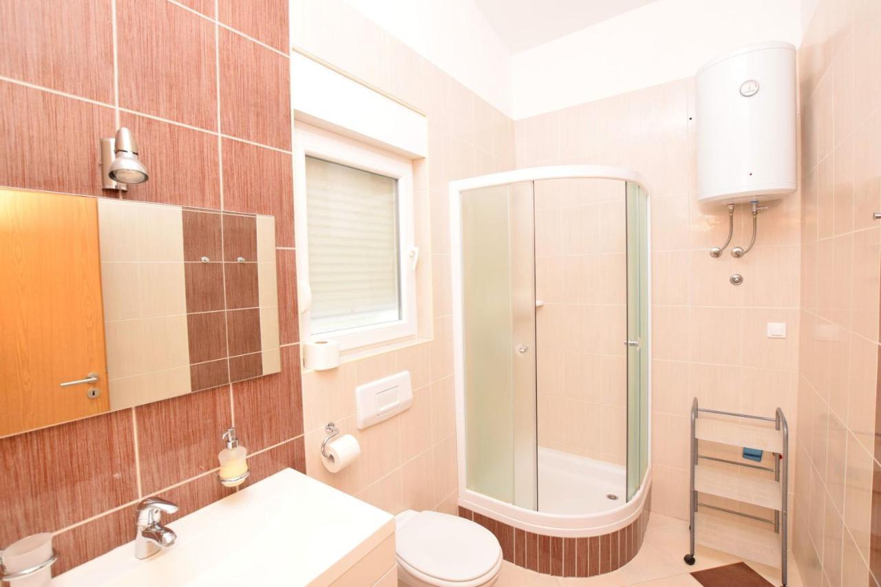 Apartment Diva Nin Extérieur photo